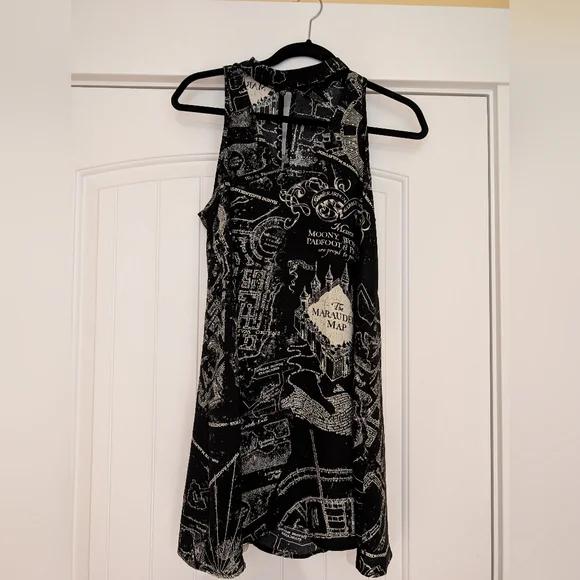 Harry Potter Sleeveless Dress. - Picture 1 of 4